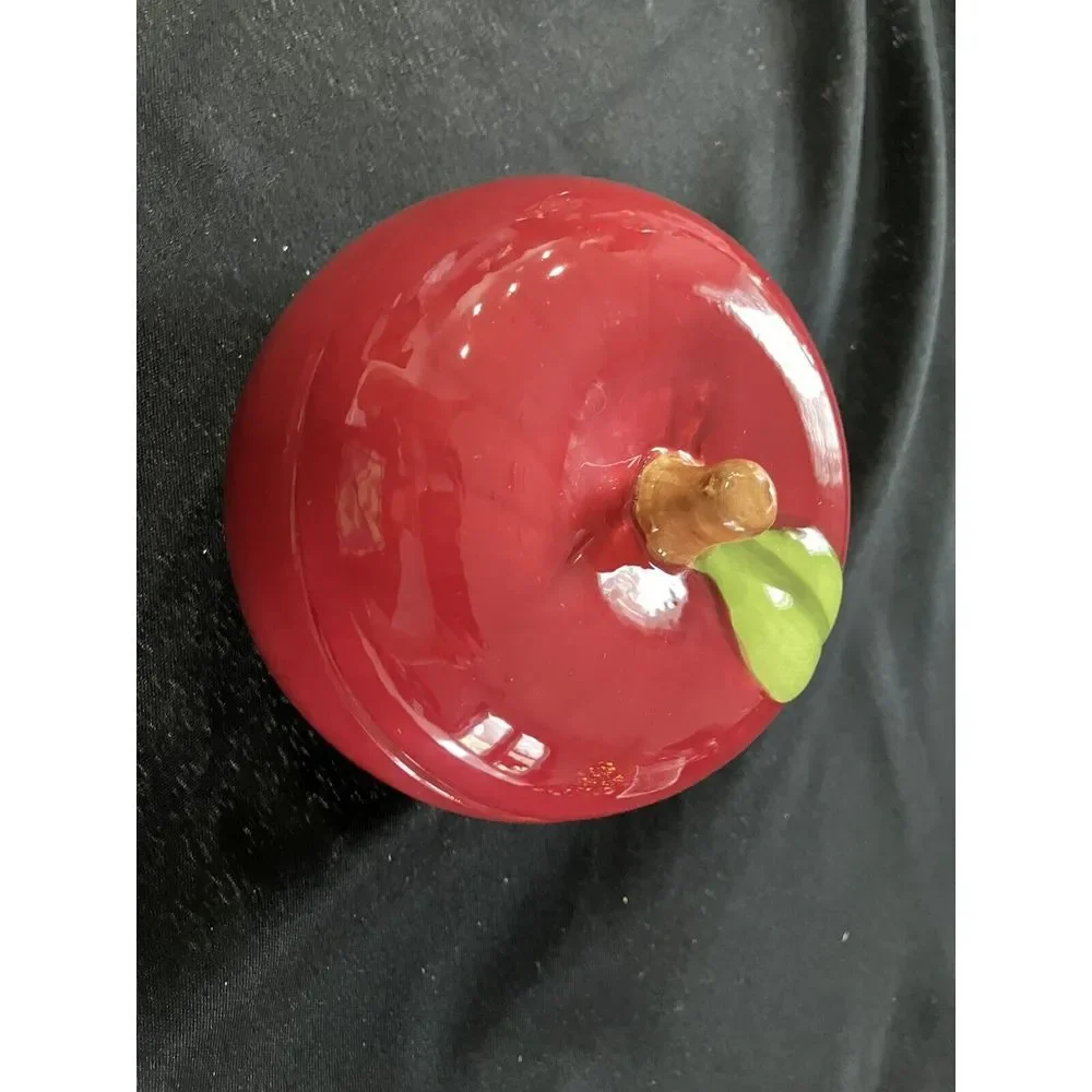 Temp-tations by Tara Apple Bakeware Serving Bowl with lid Havest Fall Autumn‎